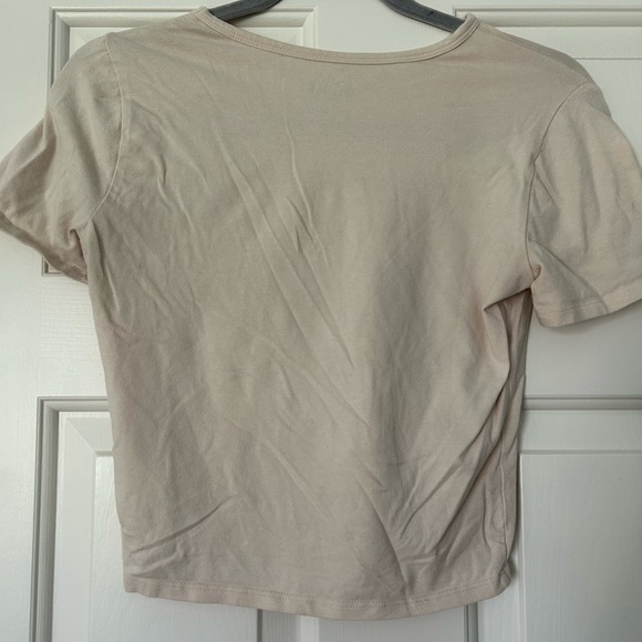 hollister smokey mountains baby tee - Picture 2 of 3